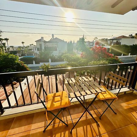 Arya Seaview Apartment In The Heart Of Coral Bay (Adults Only) Kültér fotó