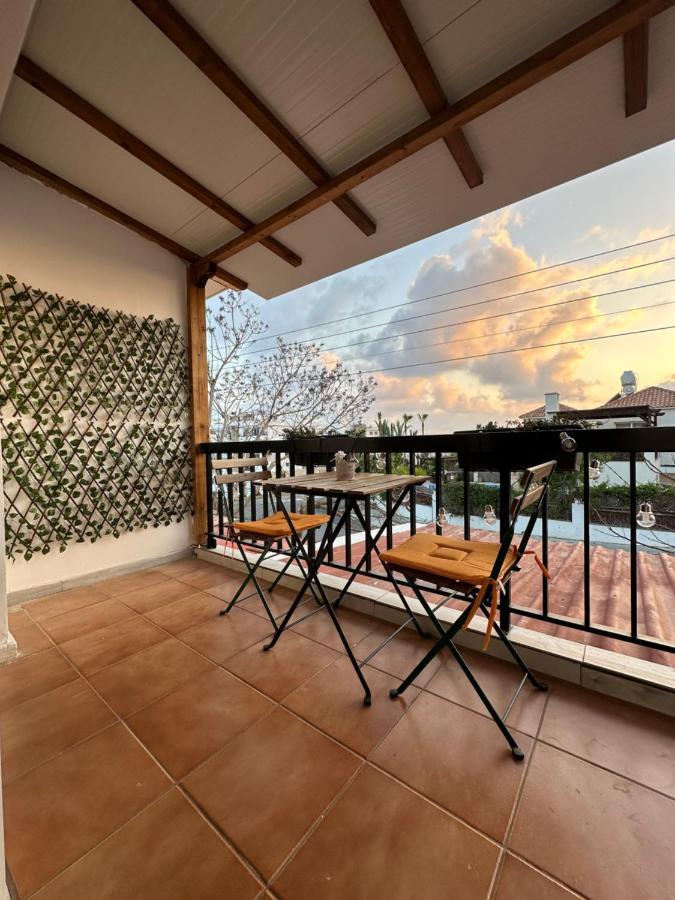 Arya Seaview Apartment In The Heart Of Coral Bay (Adults Only) Kültér fotó
