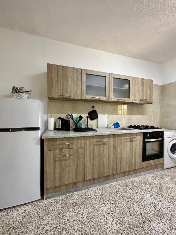 Arya Seaview Apartment In The Heart Of Coral Bay (Adults Only) Kültér fotó