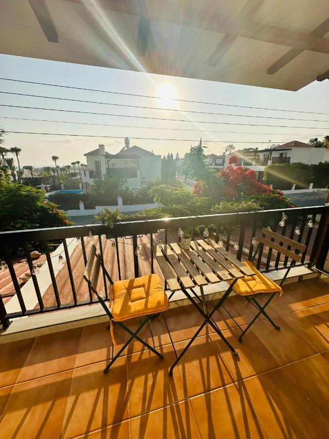 Arya Seaview Apartment In The Heart Of Coral Bay (Adults Only) Kültér fotó
